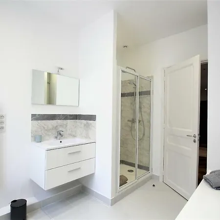 Rue D'antibes Center شقة *